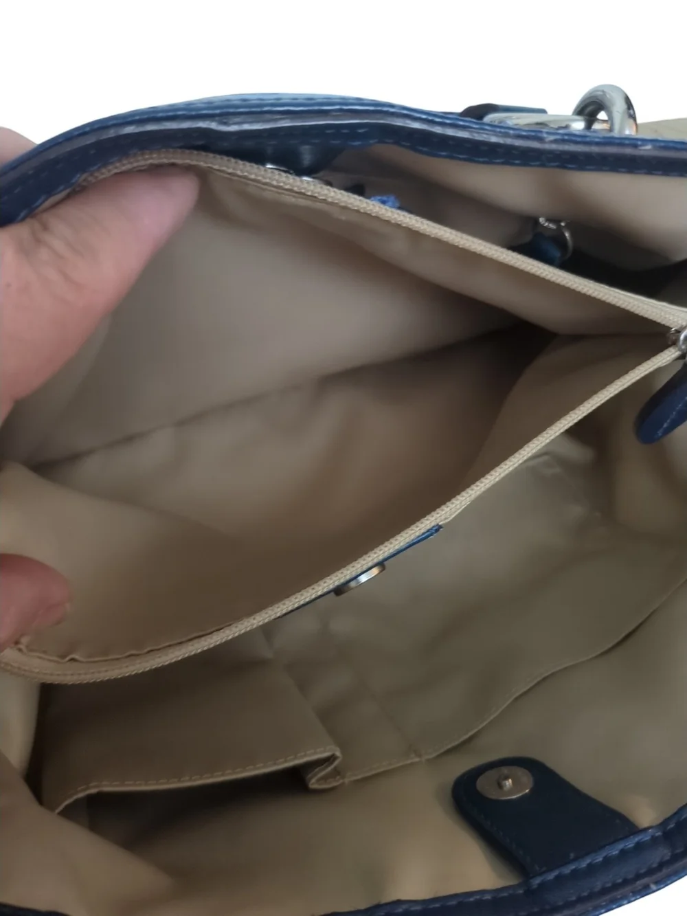 Coach **purse euc